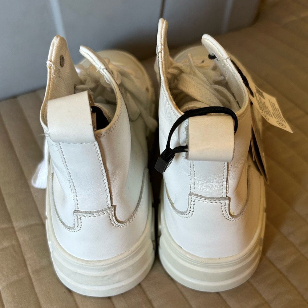 NWT Zara Leather Platform High-Top White Sneakers - Picture 3 of 8